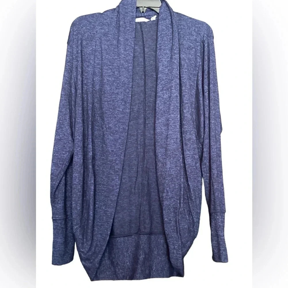 Athleta sweater in blue
BIN #3